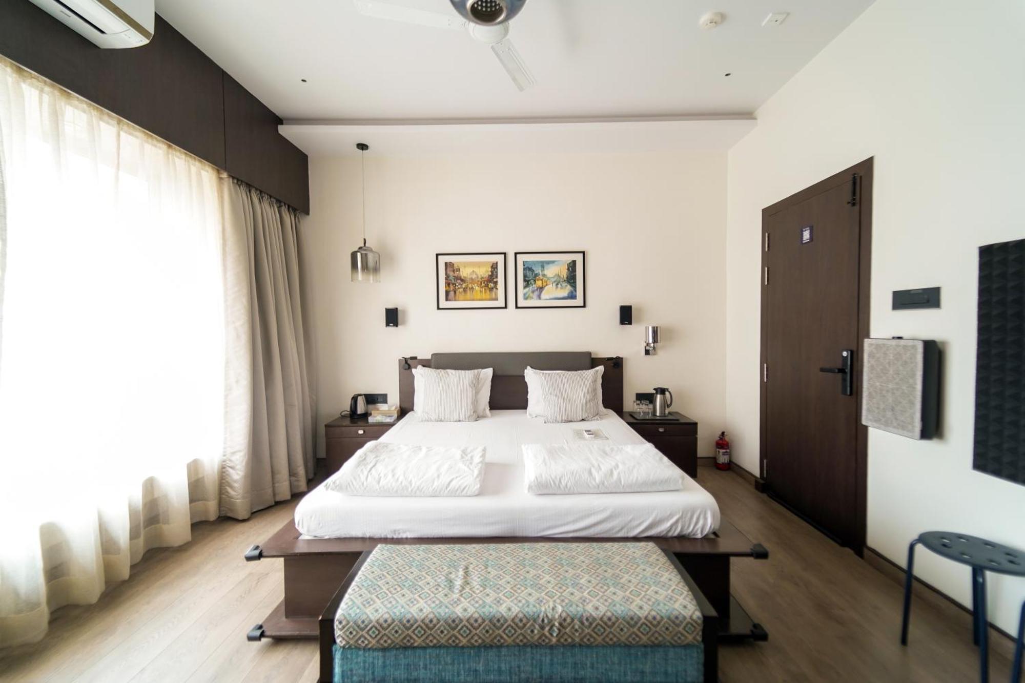 Central Bed & Breakfast Kalküta Dış mekan fotoğraf